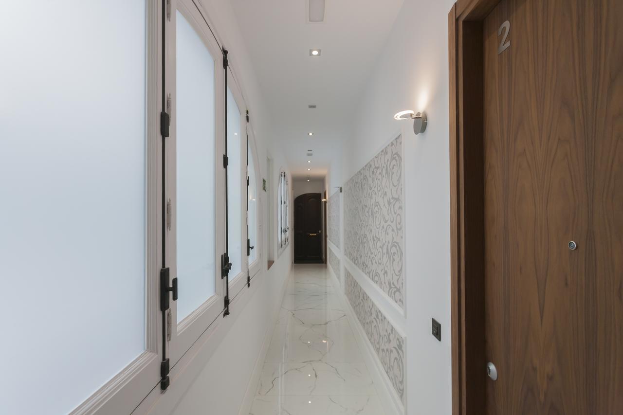 Dobo Rooms Gran Via Apartments Madrid Dış mekan fotoğraf